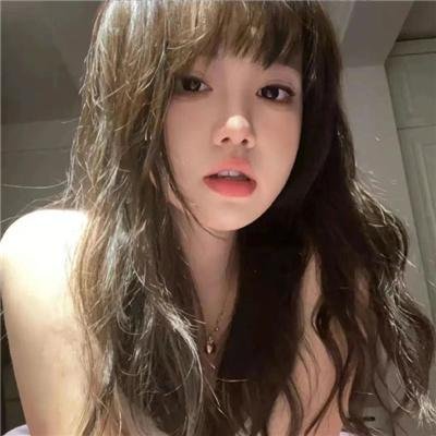 雨中的伊莲娜